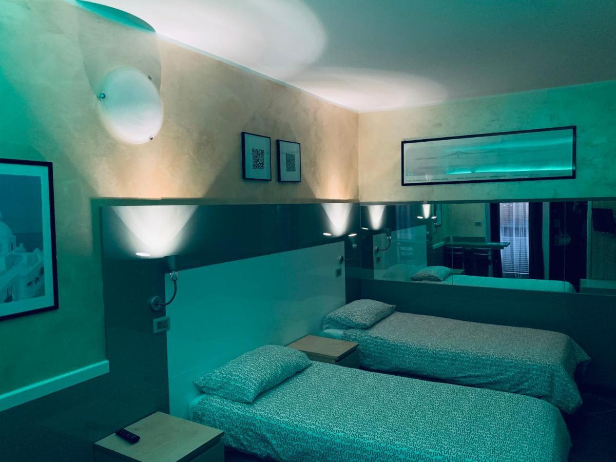 Hotel Malpensafiera Bernate Ticino Exteriör bild